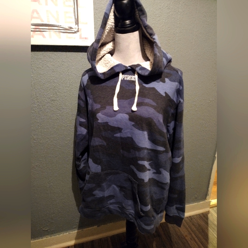 Vs pink camo hoodie size small